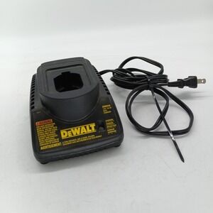 DeWalt DW9118 7.2V-14.4V NiCd Battery Charger Black Yellow Power Tool a14